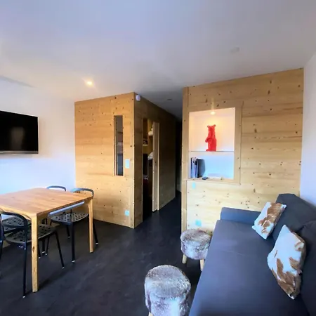 Joker - Tres Bel Renove A Mae-3774 *